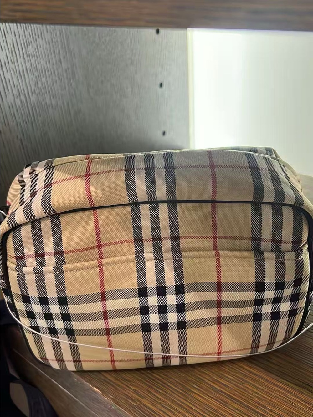 New Burberry check crossbody bag - Picture 3 of 4